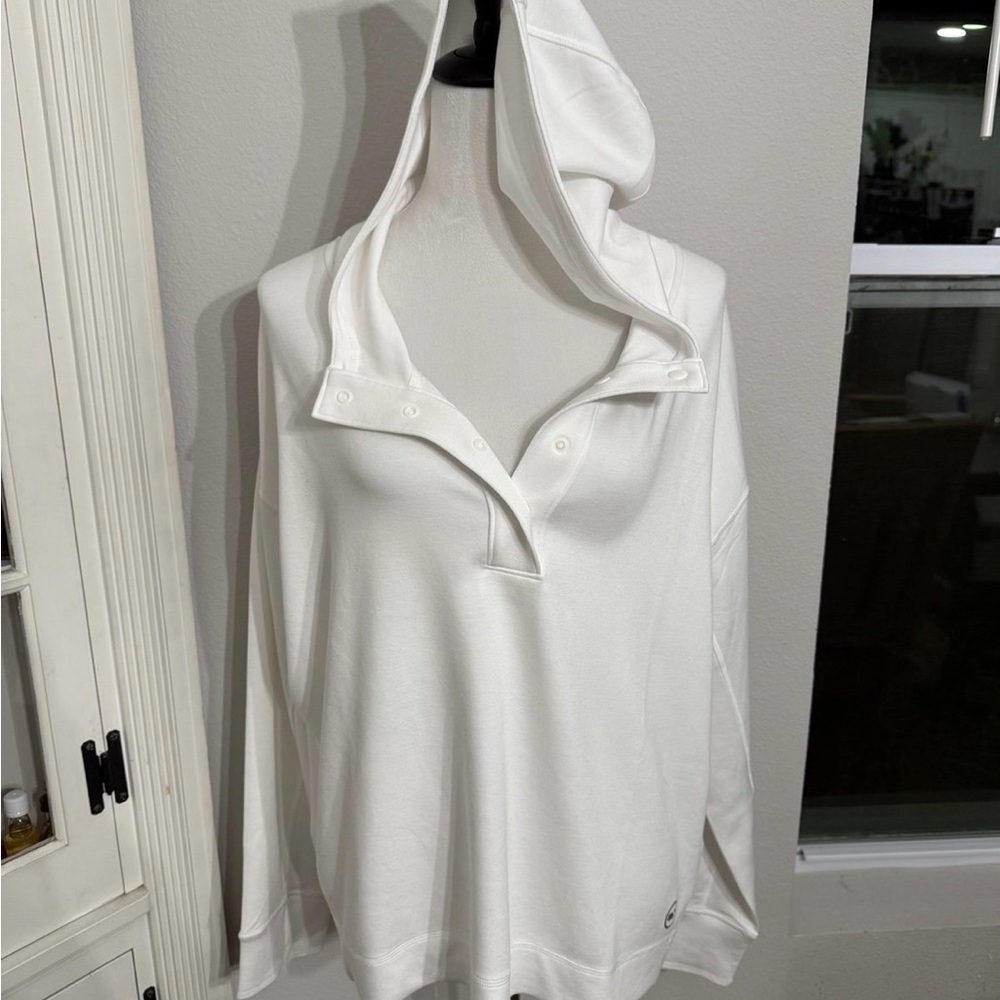Vineyard Vines Performance Hoodie